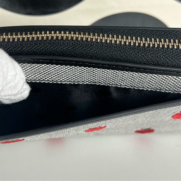 NWT Kate Spade ella apple toss embroidered - Picture 5 of 8